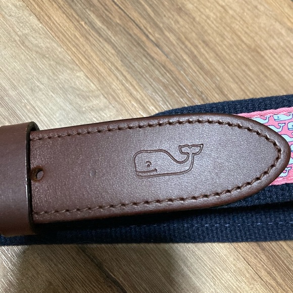 Vineyard Vines Men’s belt size 36 - Picture 2 of 5